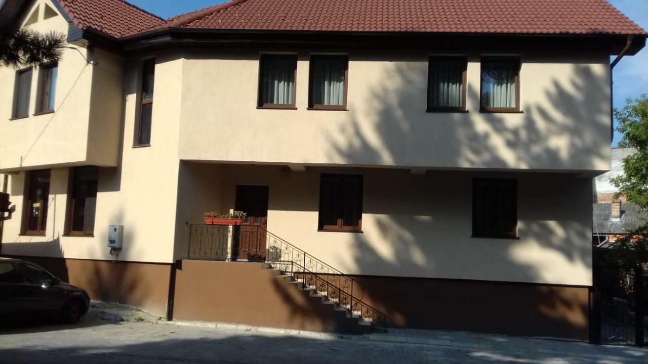 Casa Claudia Hotel Sangeorgiu de Padure Ngoại thất bức ảnh
